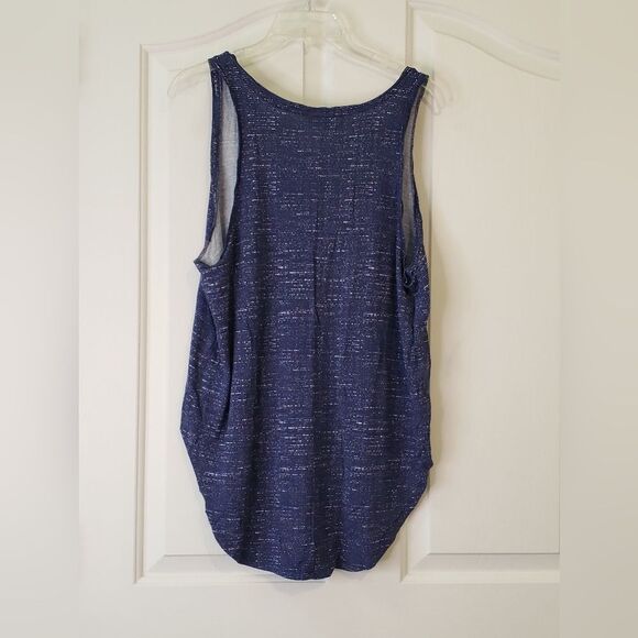 Old Navy Sleeveless Top - Picture 2 of 3